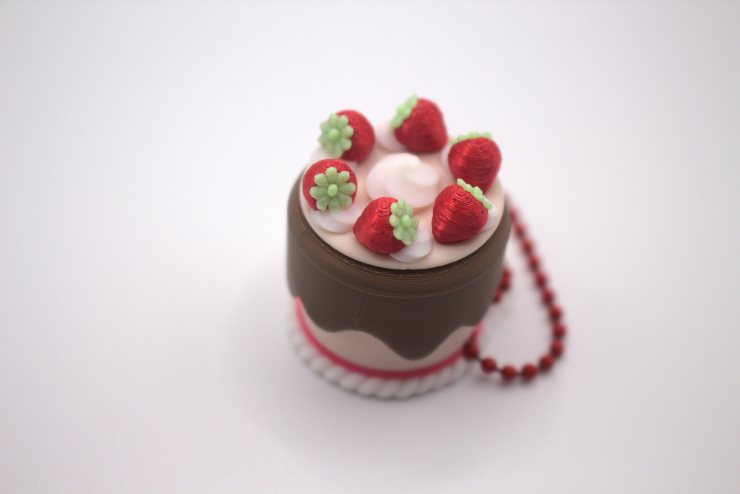 Mini Cake Clicker Keychain – Strawberry Design
